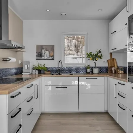 Bolig Med 3 Soverom Og Parkering Apartment Tromsø